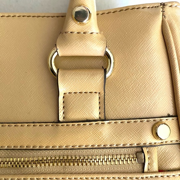 Anne Klein Cream Faux Leather
Double Handled Purse Tote Handbag - Picture 9 of 11